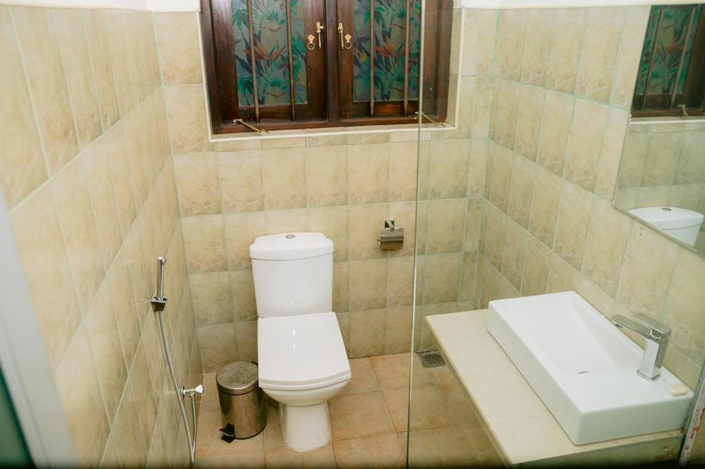 Romantic Garden Hotel Negombo Exterior photo